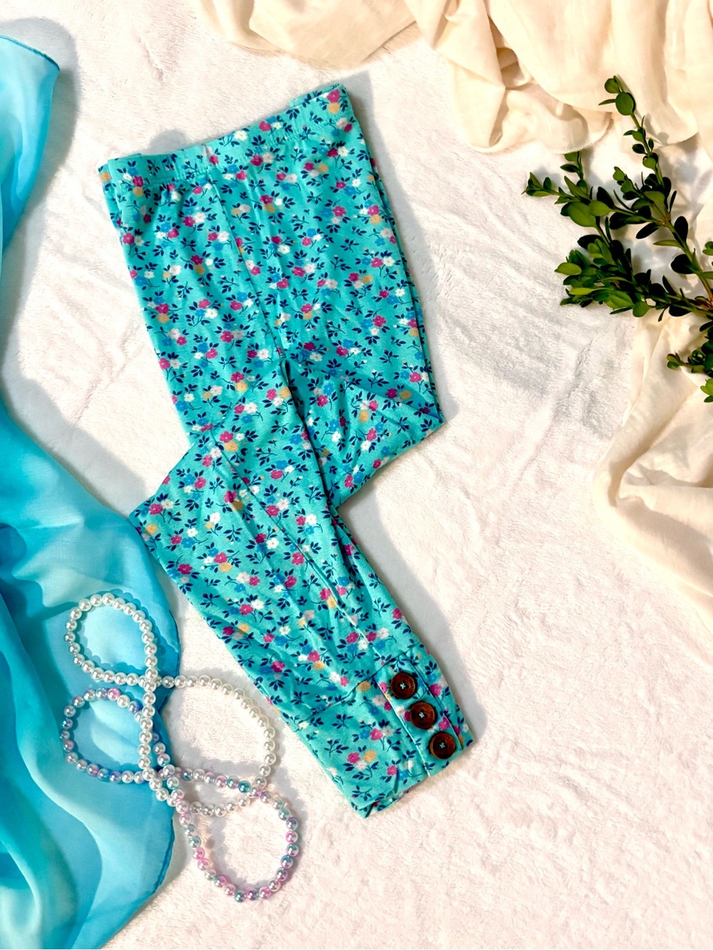 Posh Peanut Floral Bamboo Joggers | Wooden Button Ankles | Size 7Y | EUC - Picture 3 of 15